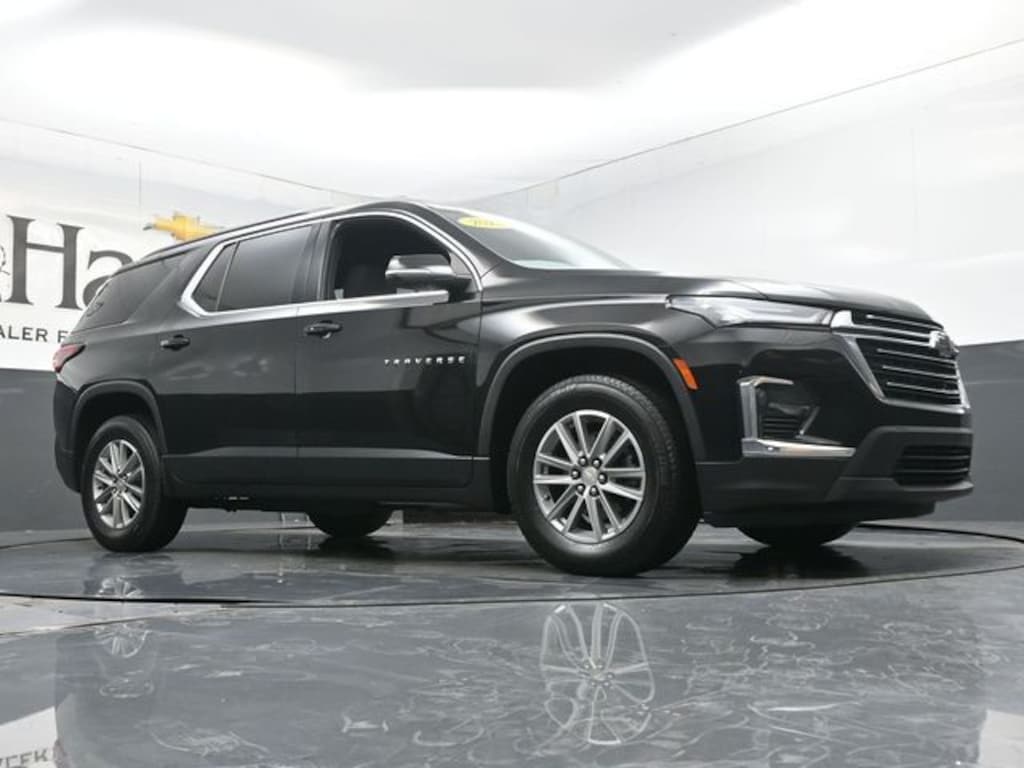Used 2023 Chevrolet Traverse LT Cloth w/1LT SUV