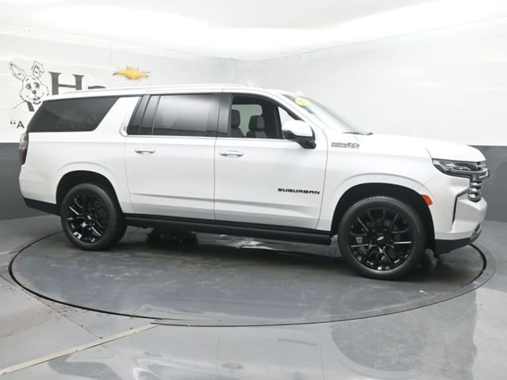 Used 2023 Chevrolet Suburban High Country SUV