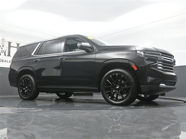 2023 Chevrolet Tahoe High Country photo 2