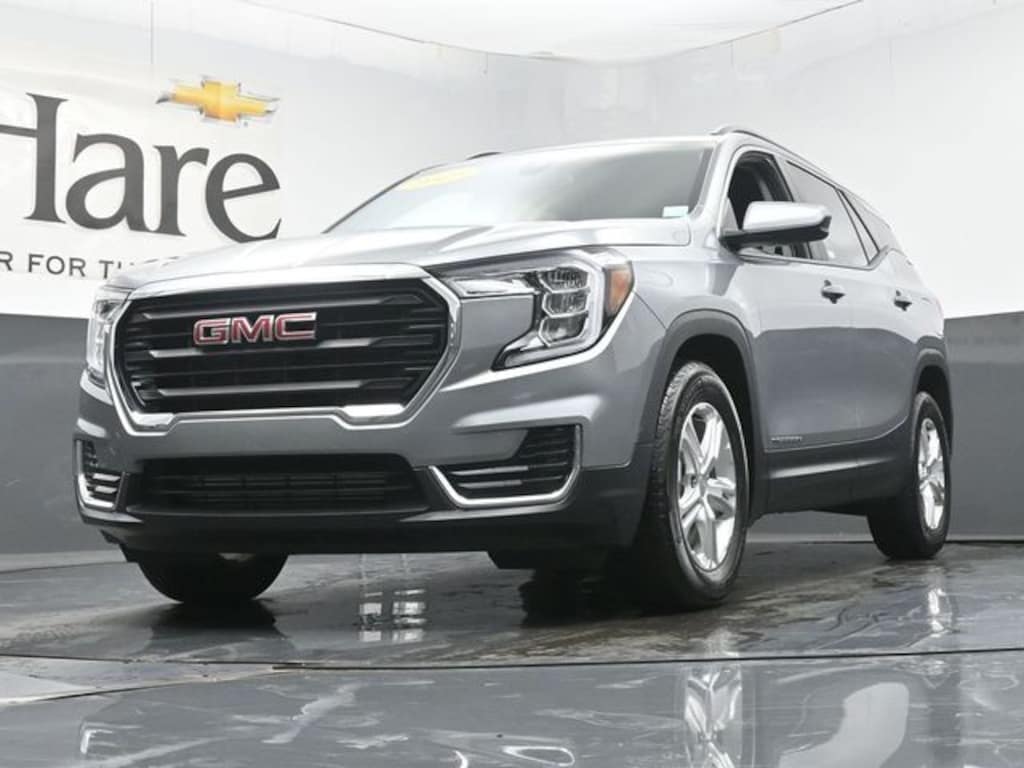 Used 2023 GMC Terrain SLE SUV
