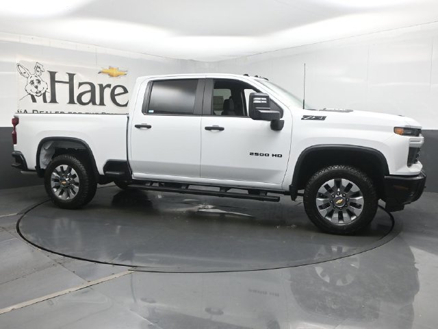 New 2026 Chevrolet Silverado 2500 HD Custom Truck Crew Cab