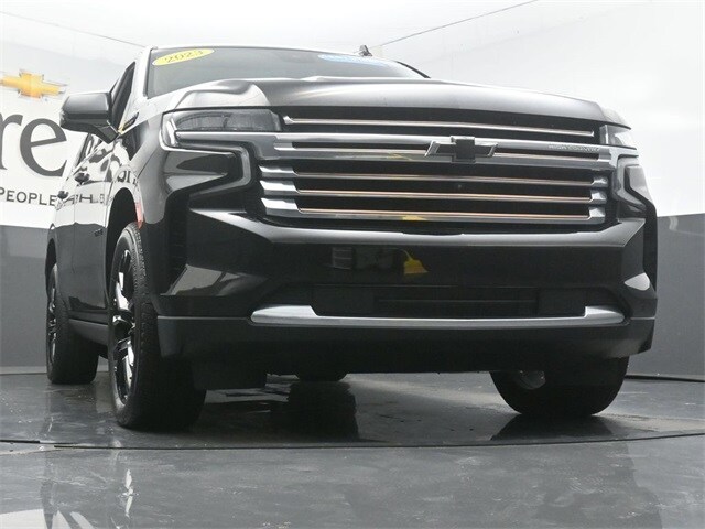 2023 Chevrolet Tahoe High Country photo 3