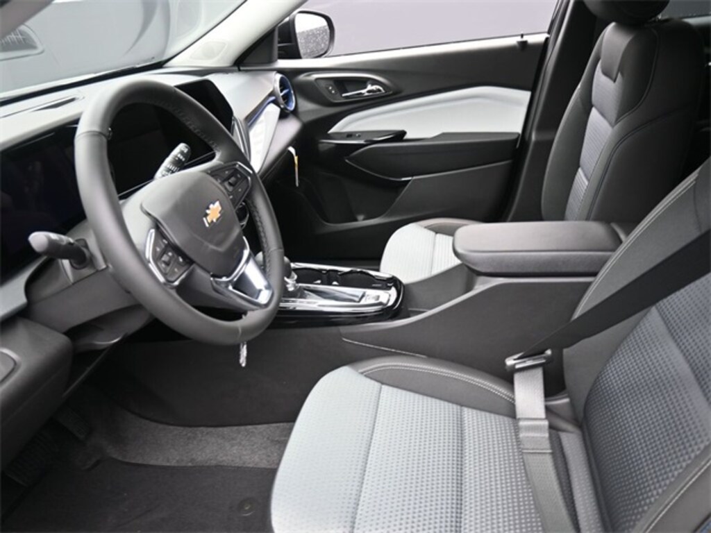 New 2026 Chevrolet Trax LT SUV