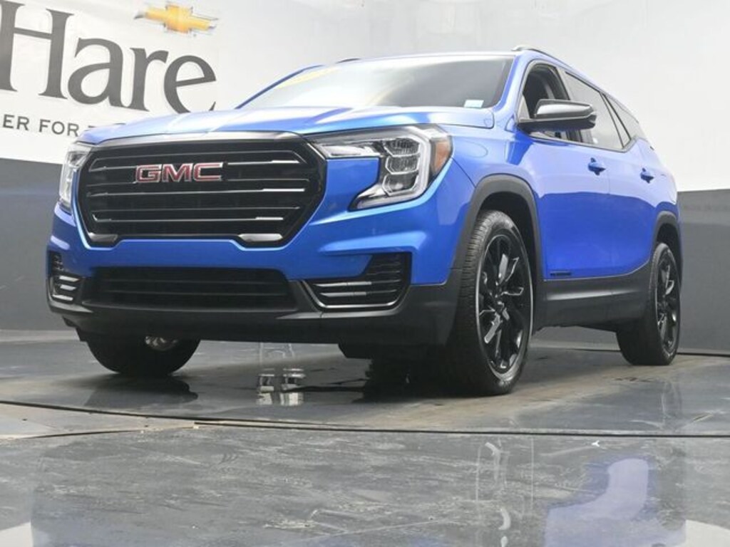 Used 2024 GMC Terrain SLE SUV