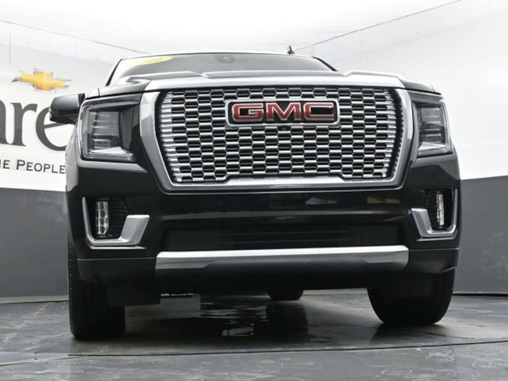 Used 2022 GMC Yukon XL Denali SUV