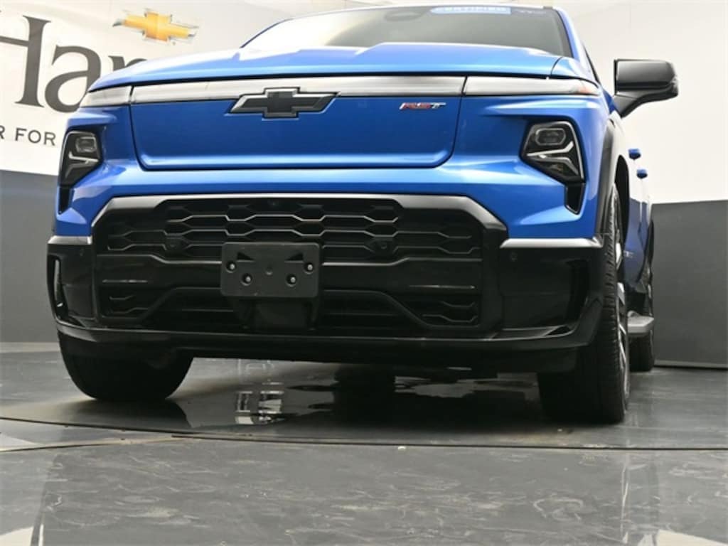 Certified 2025 Chevrolet Silverado EV RST w/3SP Truck Crew Cab