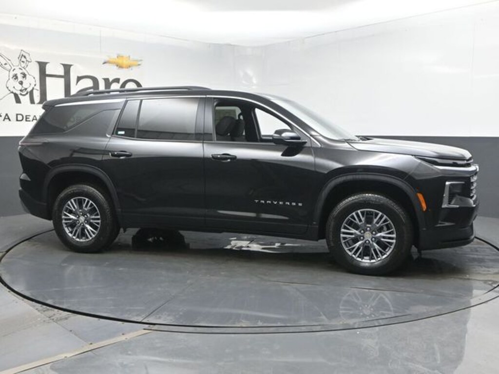 New 2026 Chevrolet Traverse LT SUV