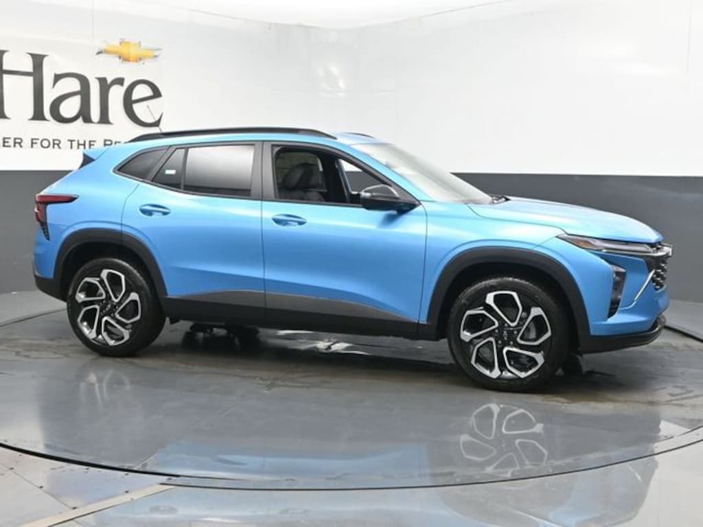 Used 2025 Chevrolet Trax 2RS SUV