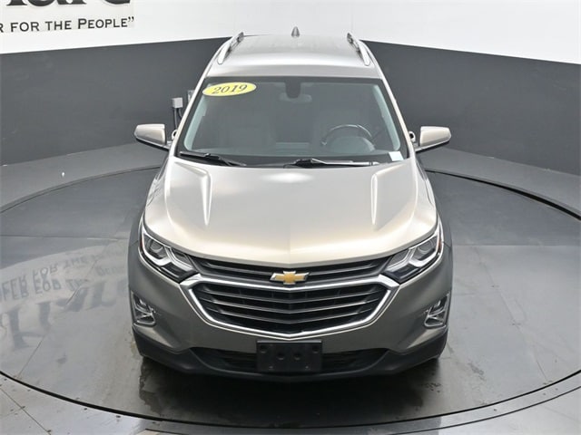 2019 Chevrolet Equinox LT photo 4