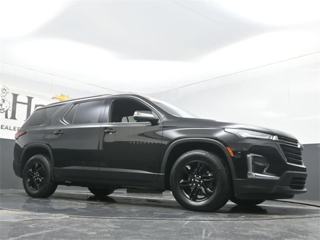 Used 2023 Chevrolet Traverse LT Cloth w/1LT SUV