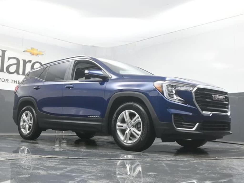 Used 2023 GMC Terrain SLE SUV