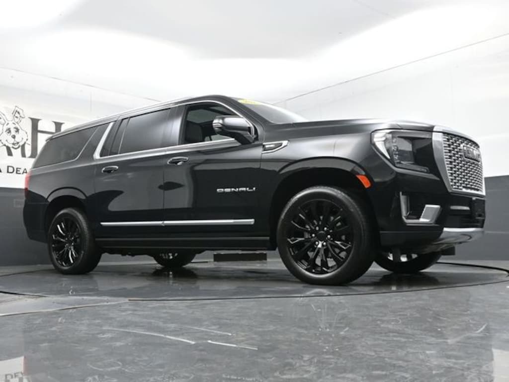 Used 2023 GMC Yukon XL Denali SUV