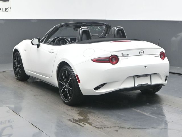 2024 Mazda MX-5 Miata Grand Touring - Photo 35
