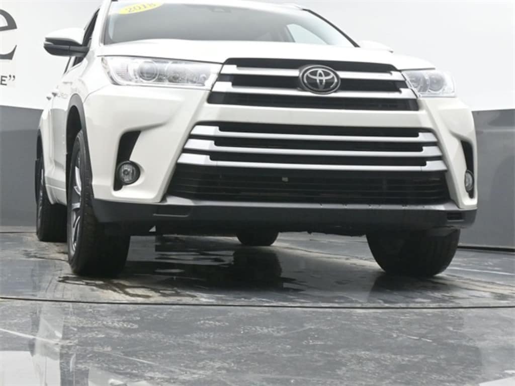 Used 2018 Toyota Highlander SUV