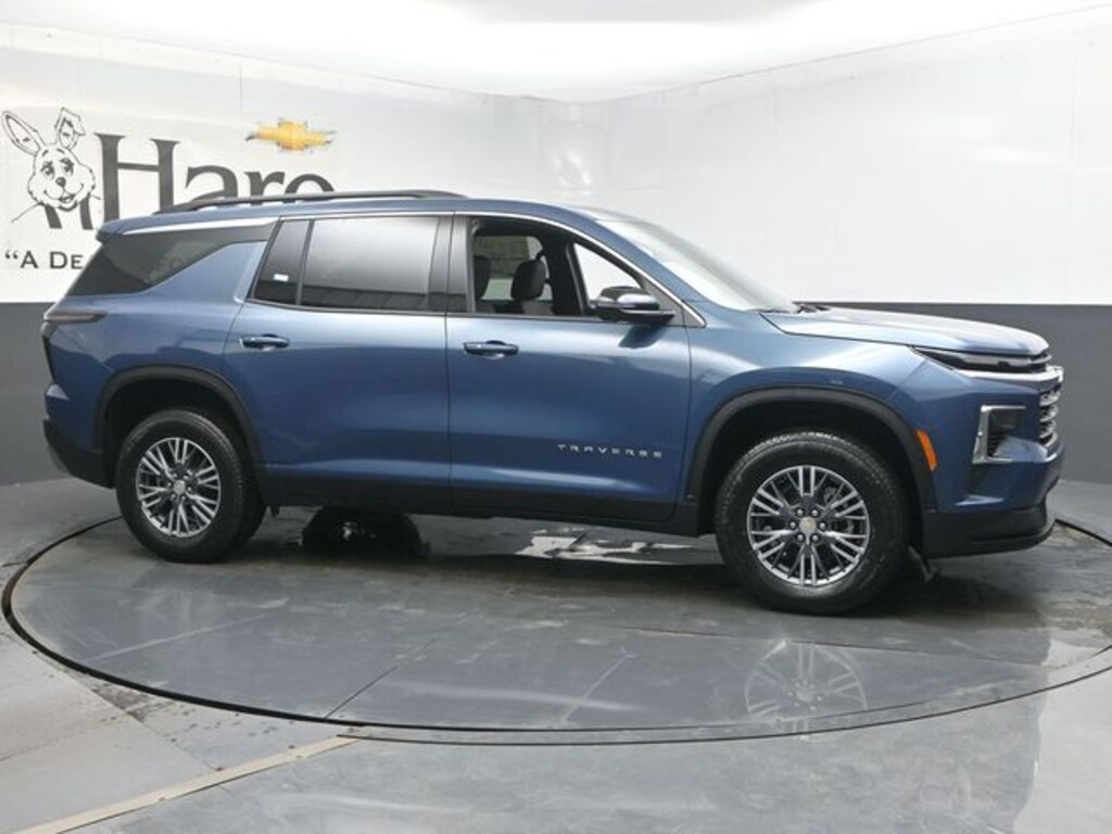 New 2026 Chevrolet Traverse LT SUV