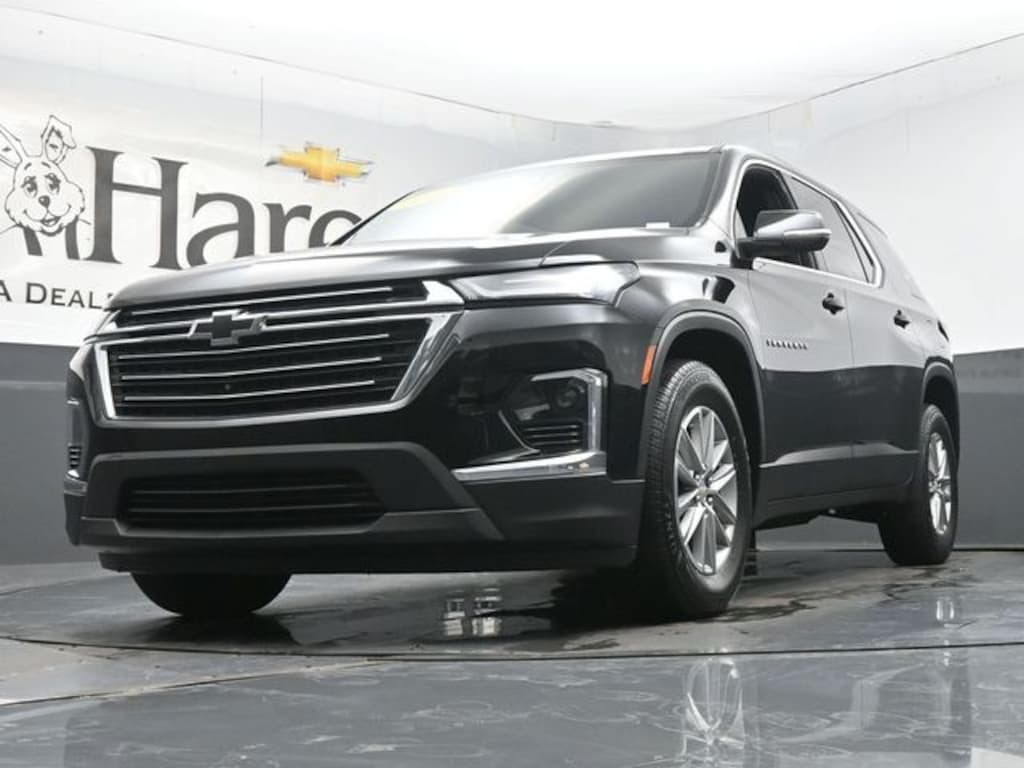 Used 2023 Chevrolet Traverse LT Cloth w/1LT SUV