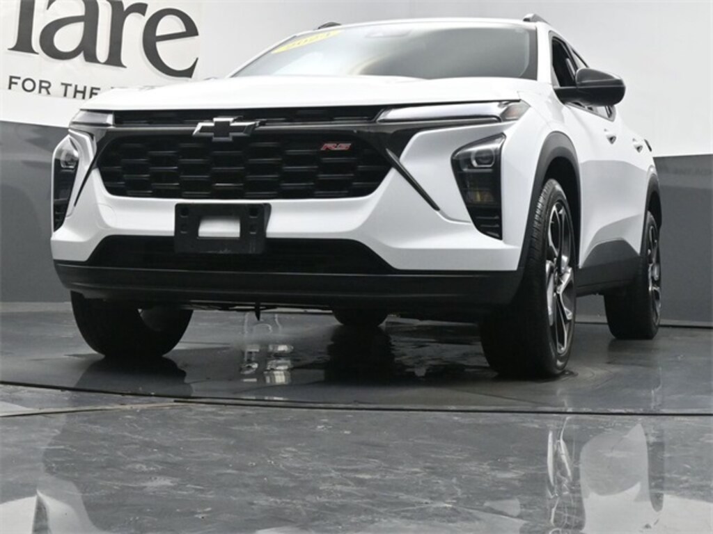 Used 2024 Chevrolet Trax 2RS SUV