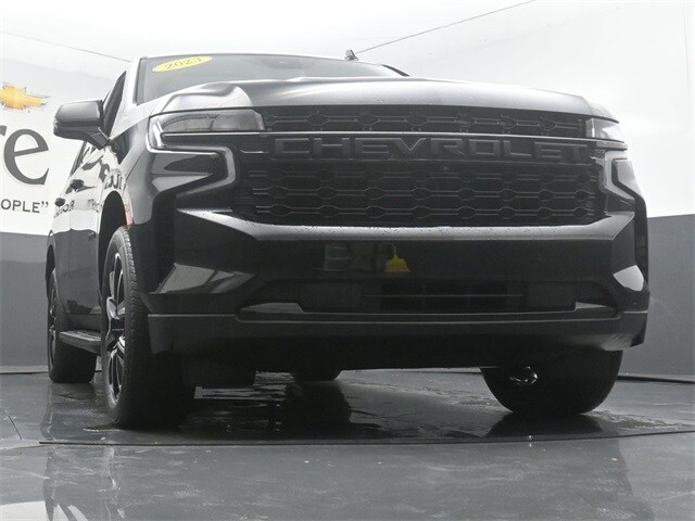 2023 Chevrolet Tahoe RST photo 3