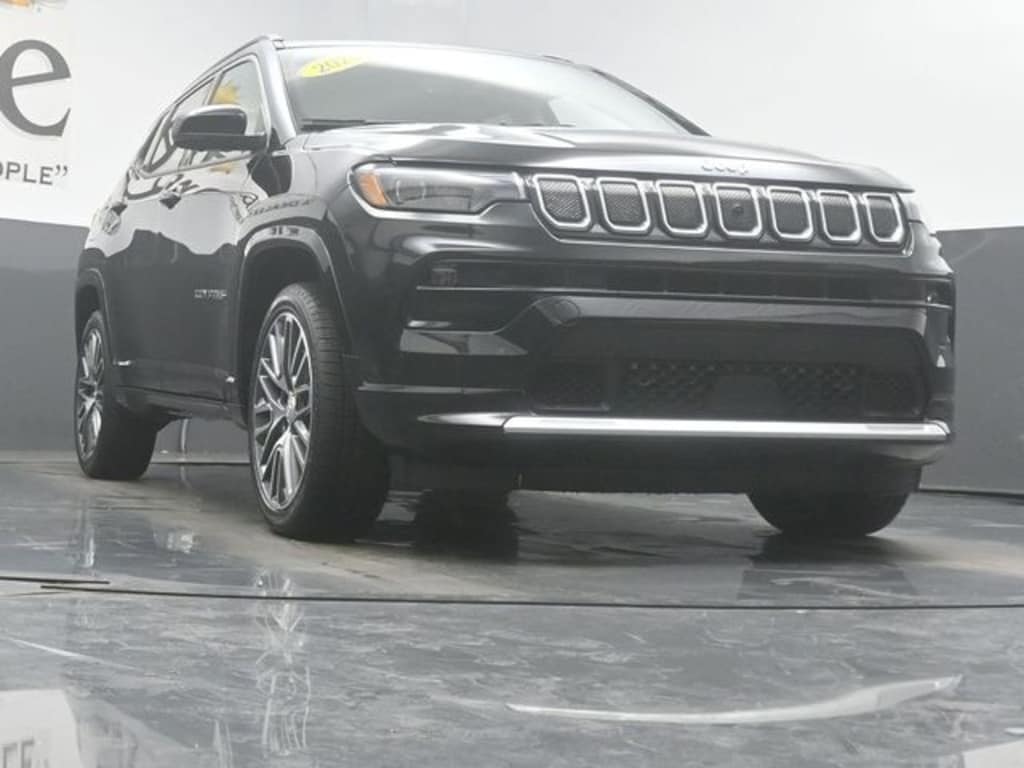 Used 2022 Jeep Compass Limited SUV