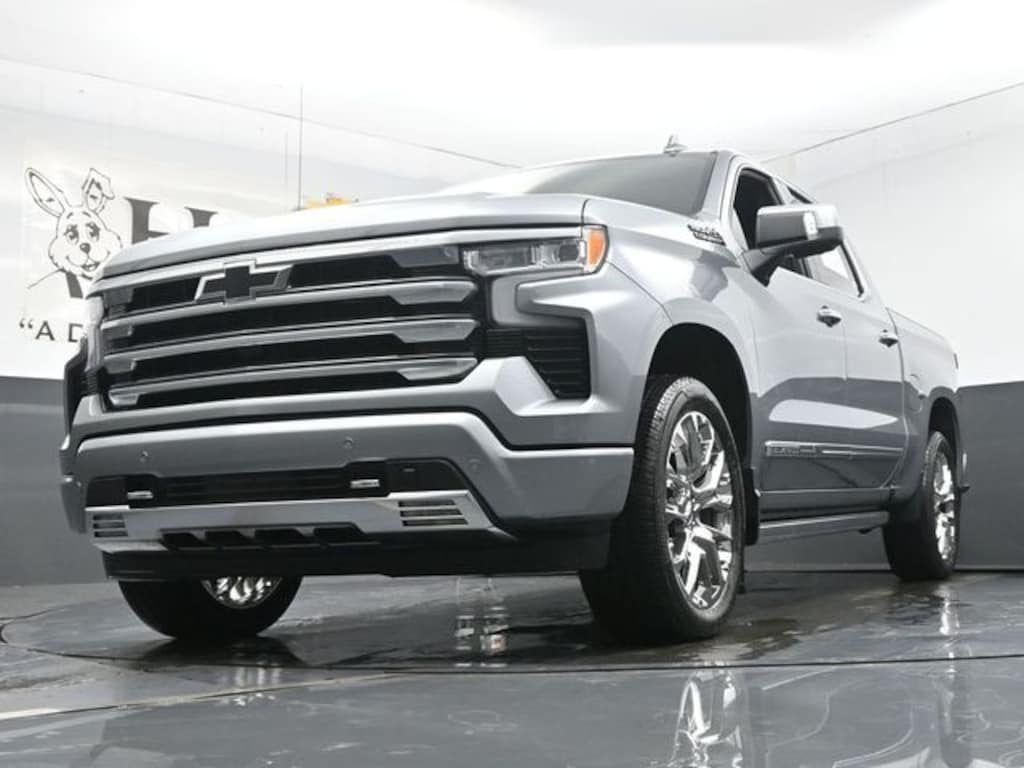 Used 2026 Chevrolet Silverado 1500 High Country Truck Crew Cab