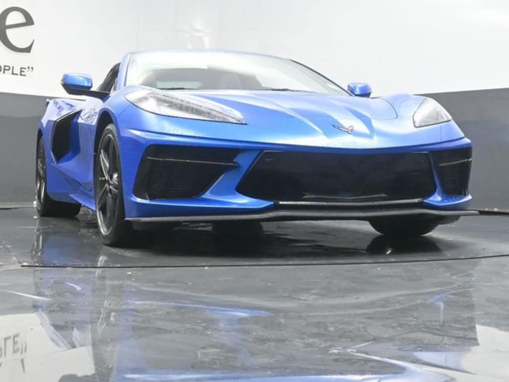 Used 2025 Chevrolet Corvette Stingray Stingray w/2LT Coupe