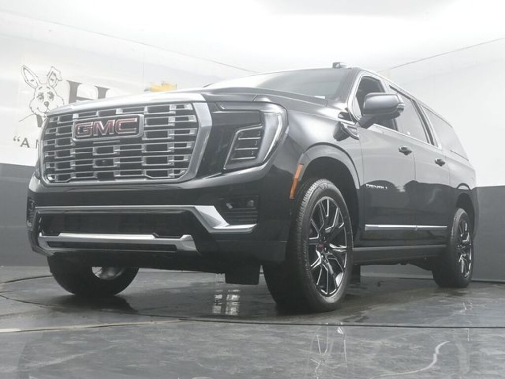 Used 2025 GMC Yukon XL Denali SUV