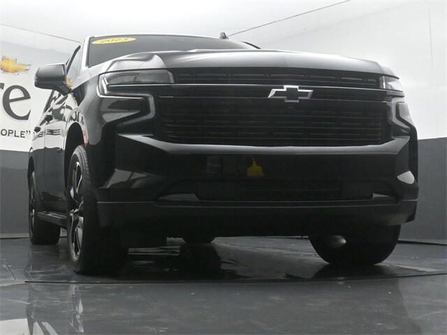 2023 Chevrolet Tahoe RST photo 2