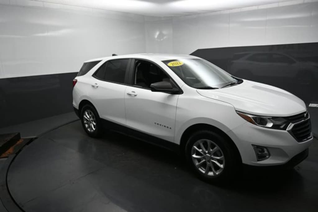Used 2021 Chevrolet Equinox LS w/1LS SUV