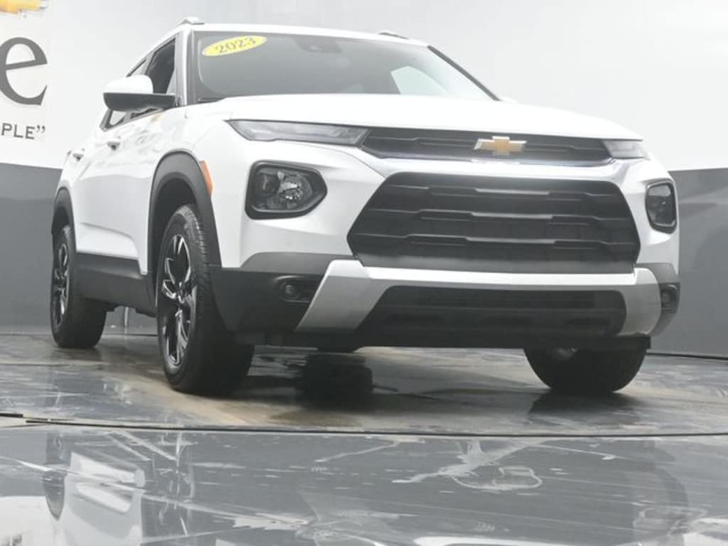 Used 2023 Chevrolet Trailblazer LT SUV
