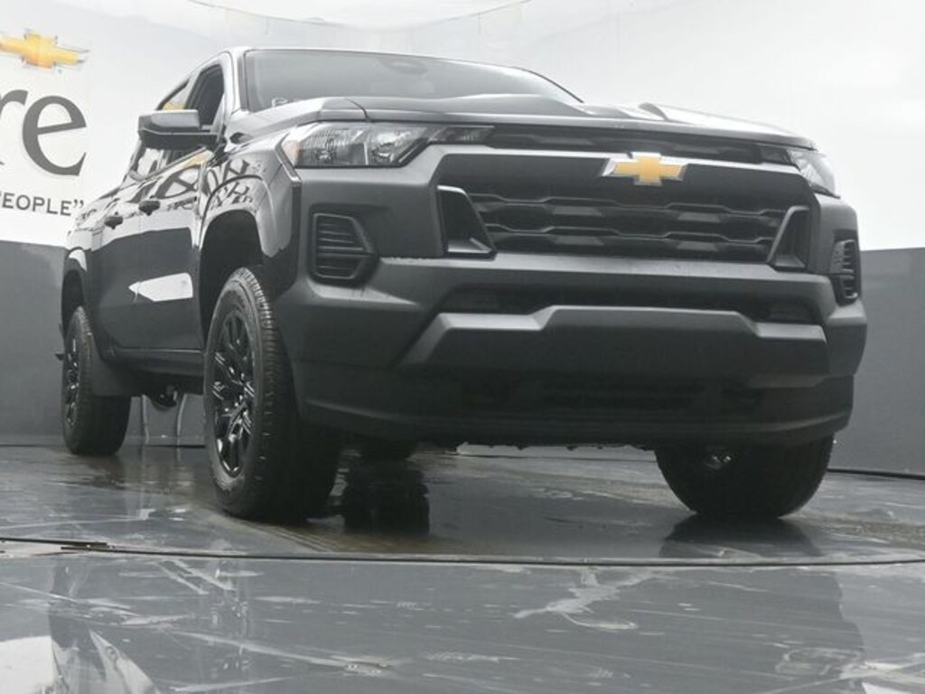 New 2026 Chevrolet Colorado WT Truck Crew Cab