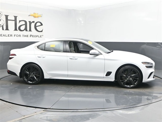 2023 GENESIS G70 Standard's photo