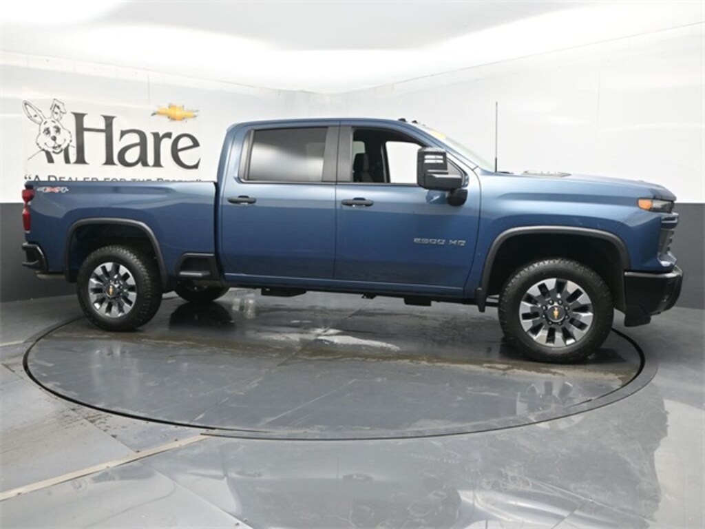 Used 2024 Chevrolet Silverado 2500 HD Custom Truck Crew Cab