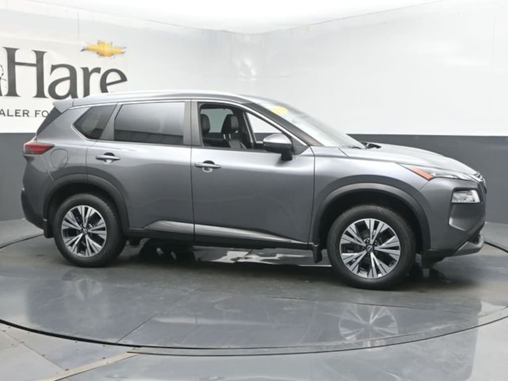 Used 2022 Nissan Rogue SV SUV