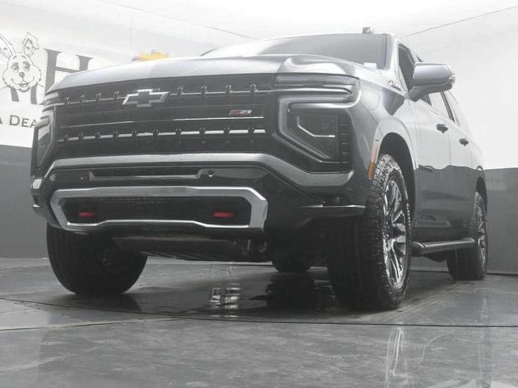 New 2026 Chevrolet Suburban Z71 SUV