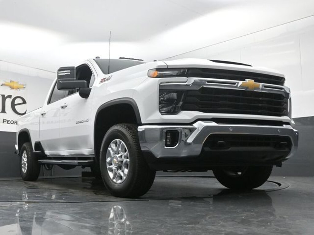 New 2026 Chevrolet Silverado 3500 HD LT Truck Crew Cab