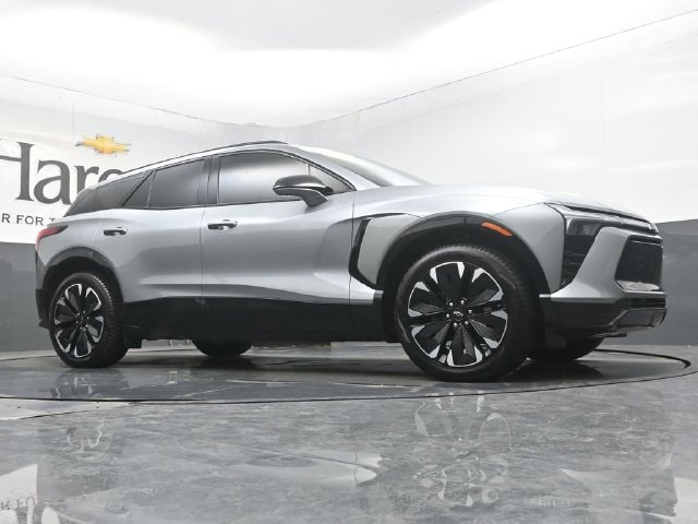 Used 2024 Chevrolet Blazer EV RS with VIN 3GNKDCRJ0RS163819 for sale in Noblesville, IN