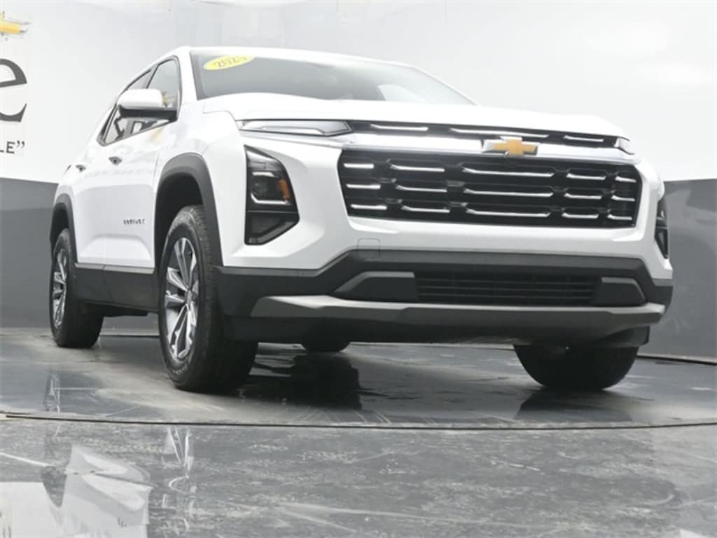 Used 2025 Chevrolet Equinox LT SUV