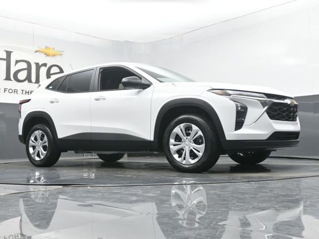 New 2026 Chevrolet Trax LS SUV