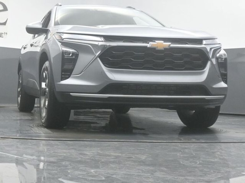 New 2026 Chevrolet Trax LT SUV