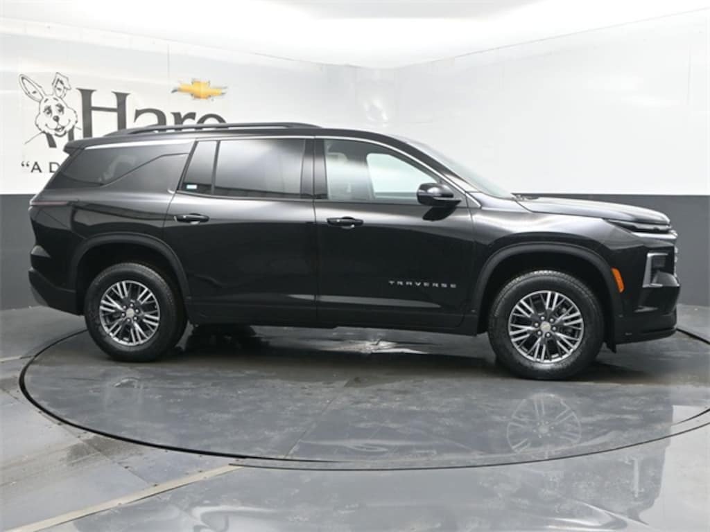 New 2026 Chevrolet Traverse LT SUV