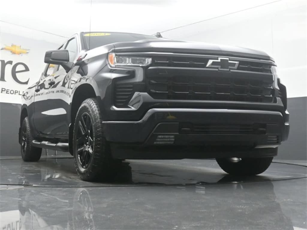 Used 2024 Chevrolet Silverado 1500 RST Truck Crew Cab