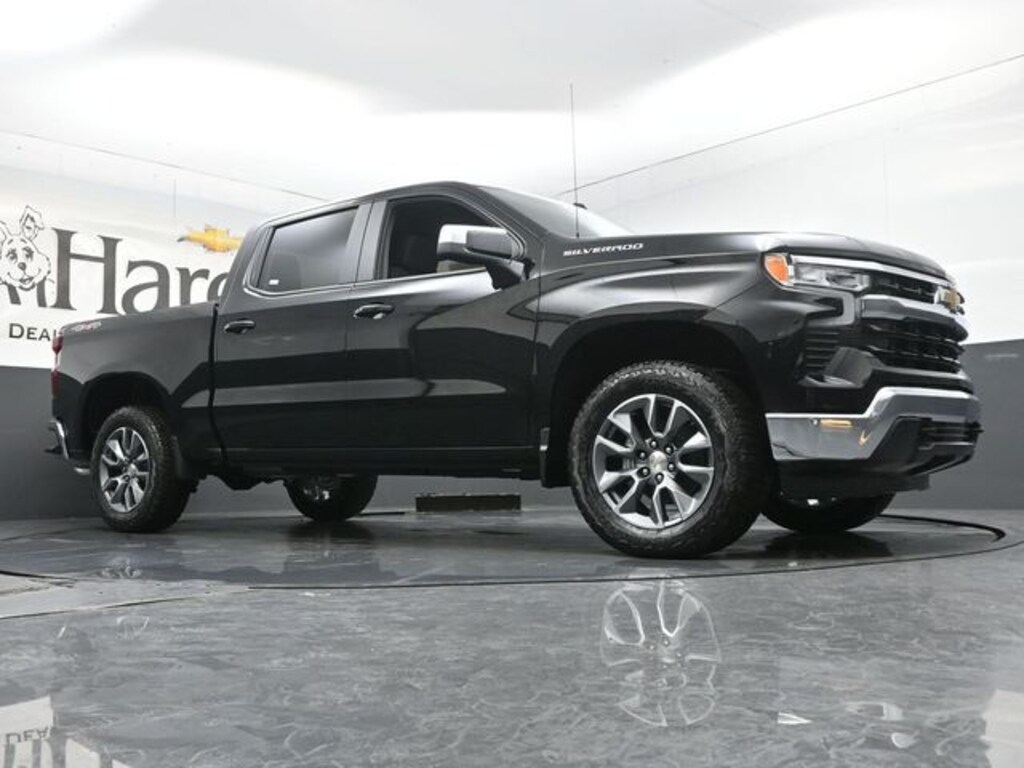 New 2026 Chevrolet Silverado 1500 LT Truck Crew Cab