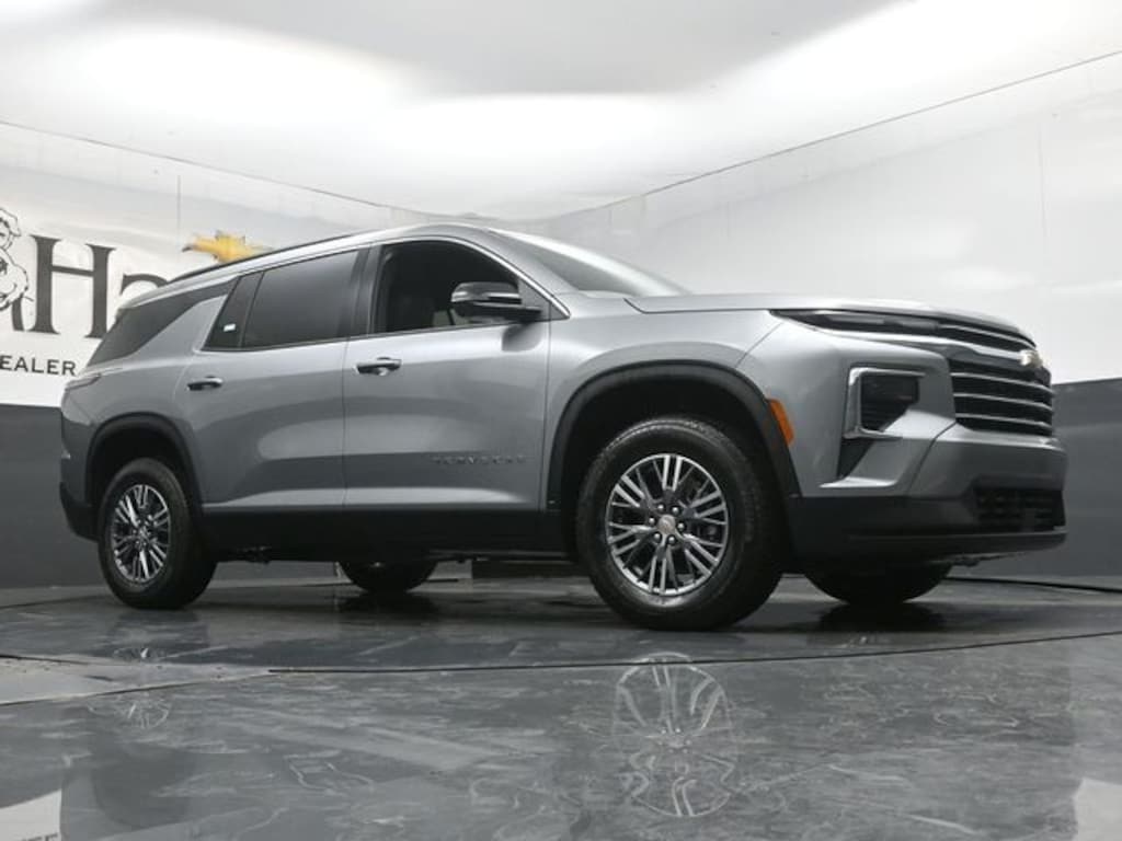 New 2027 Chevrolet Traverse LT SUV