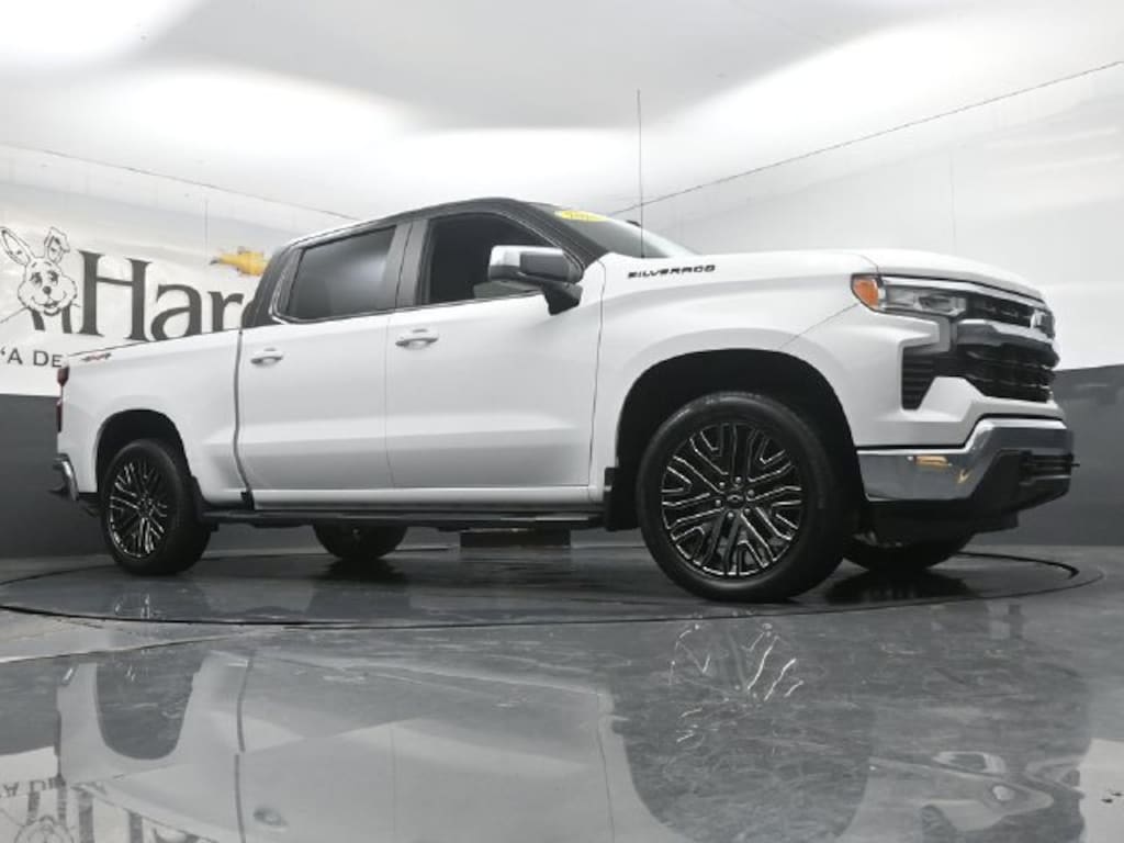 Used 2024 Chevrolet Silverado 1500 LT w/1LT Truck Crew Cab