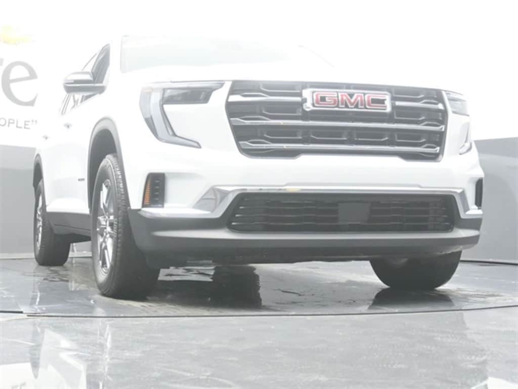 Used 2025 GMC Acadia Elevation SUV