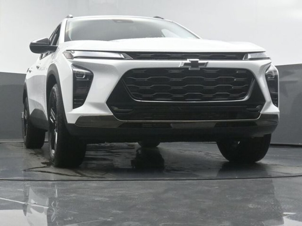New 2025 Chevrolet Trax ACTIV SUV