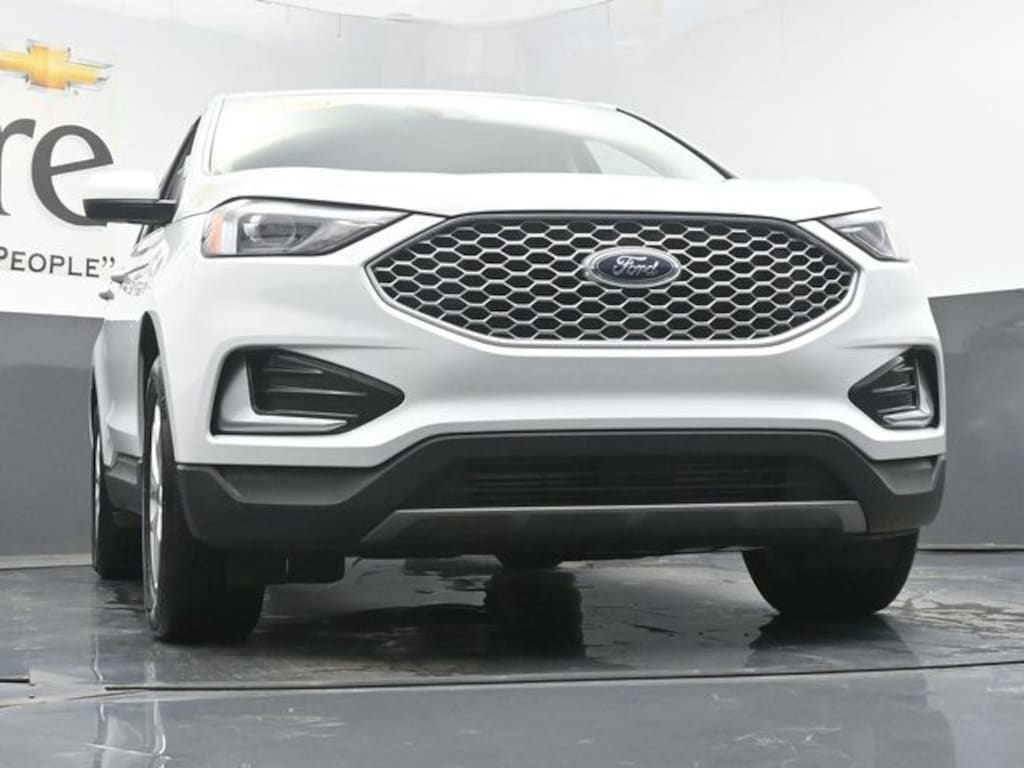 Used 2024 Ford Edge SEL SUV