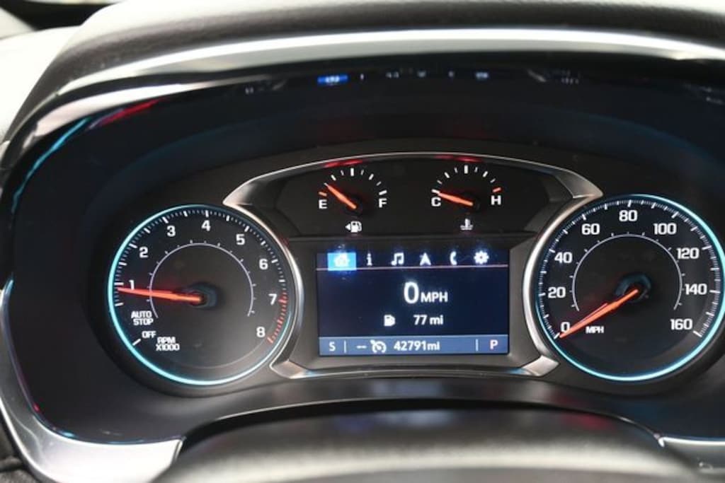 Used 2023 Chevrolet Traverse LT Cloth w/1LT SUV