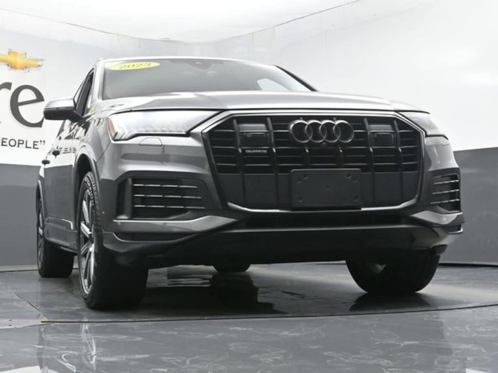 Used 2023 Audi Q7 45 Premium SUV