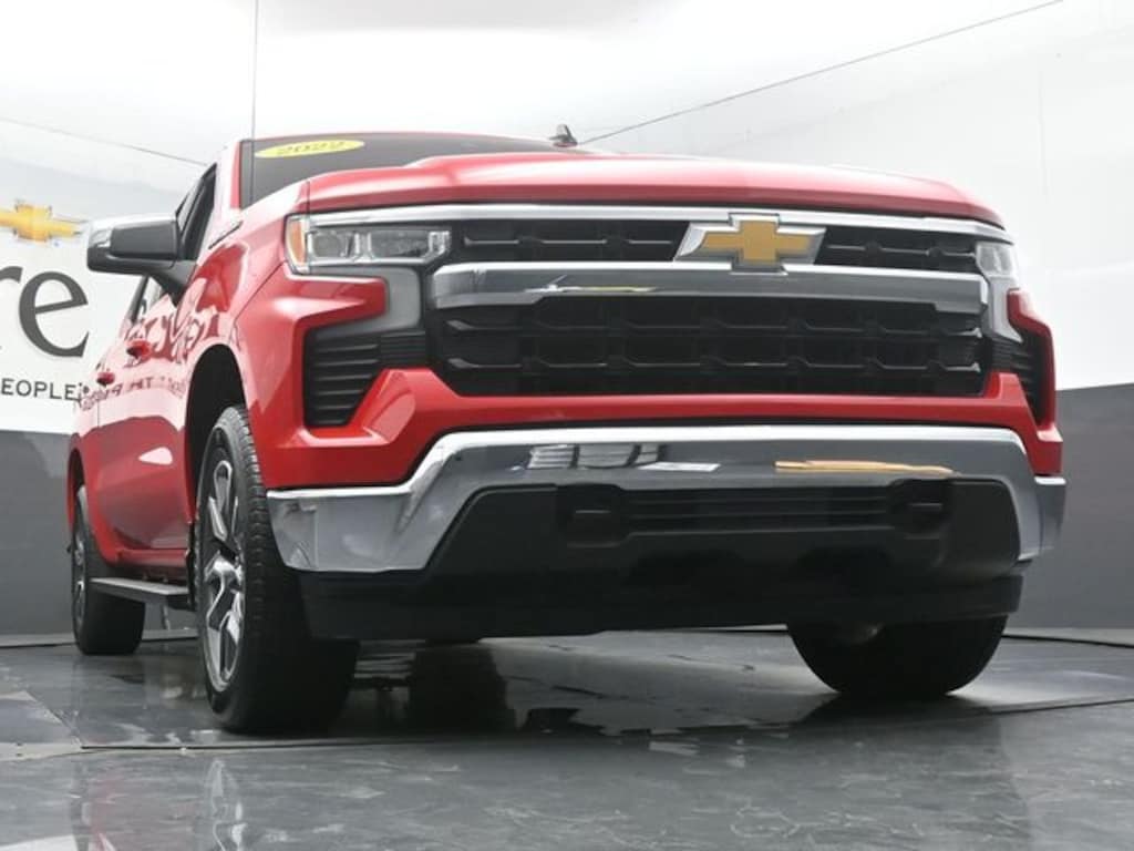 Used 2022 Chevrolet Silverado 1500 LT Truck Crew Cab